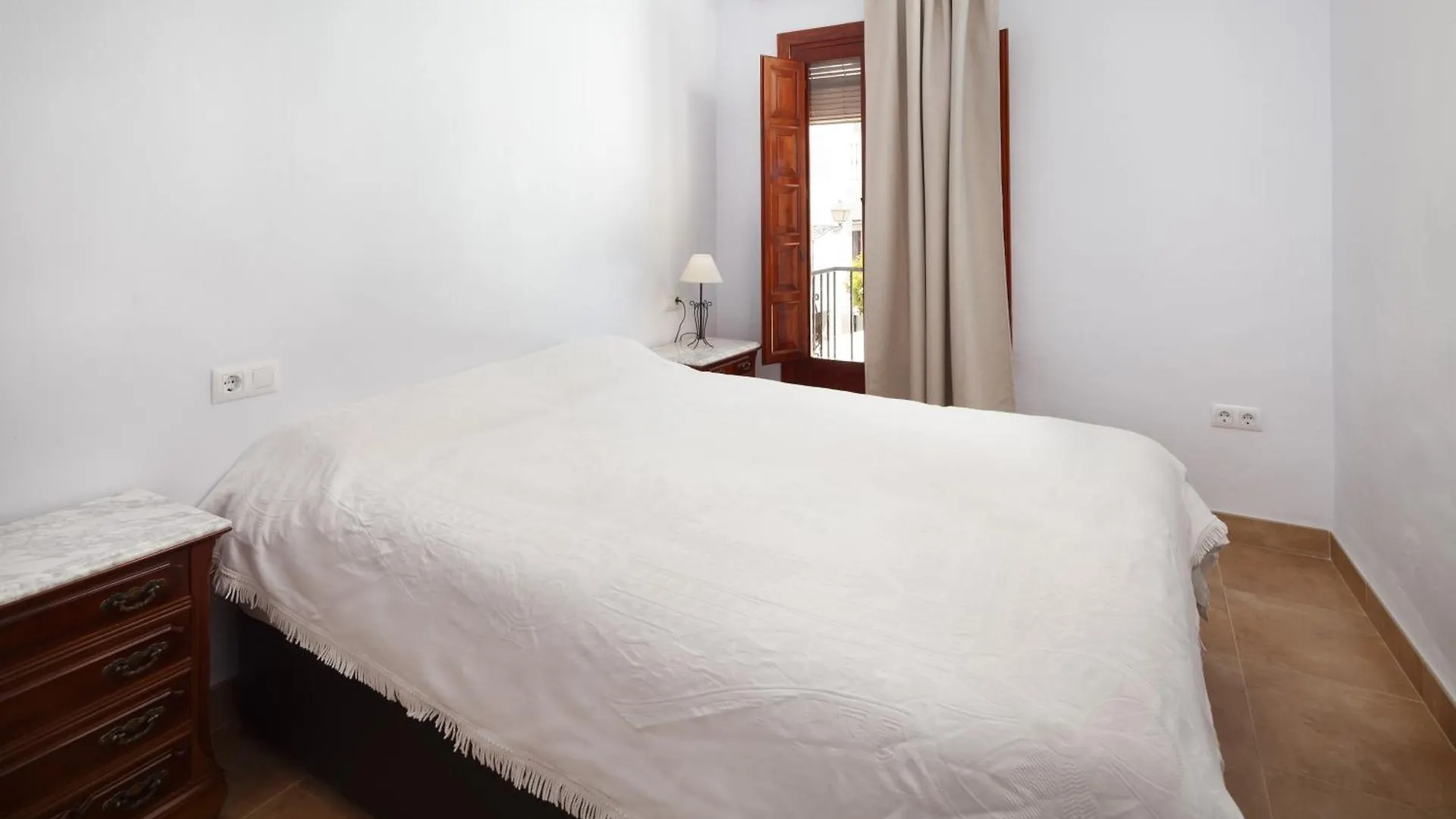 Plaza Iglesia Apartment Frigiliana