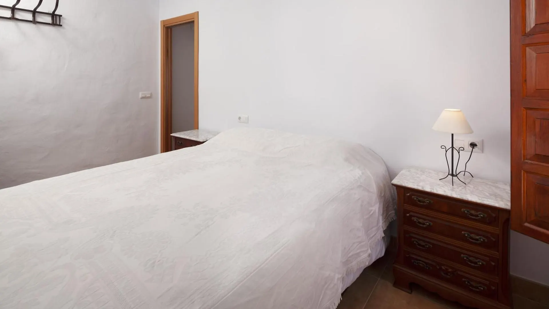Plaza Iglesia Apartment Frigiliana