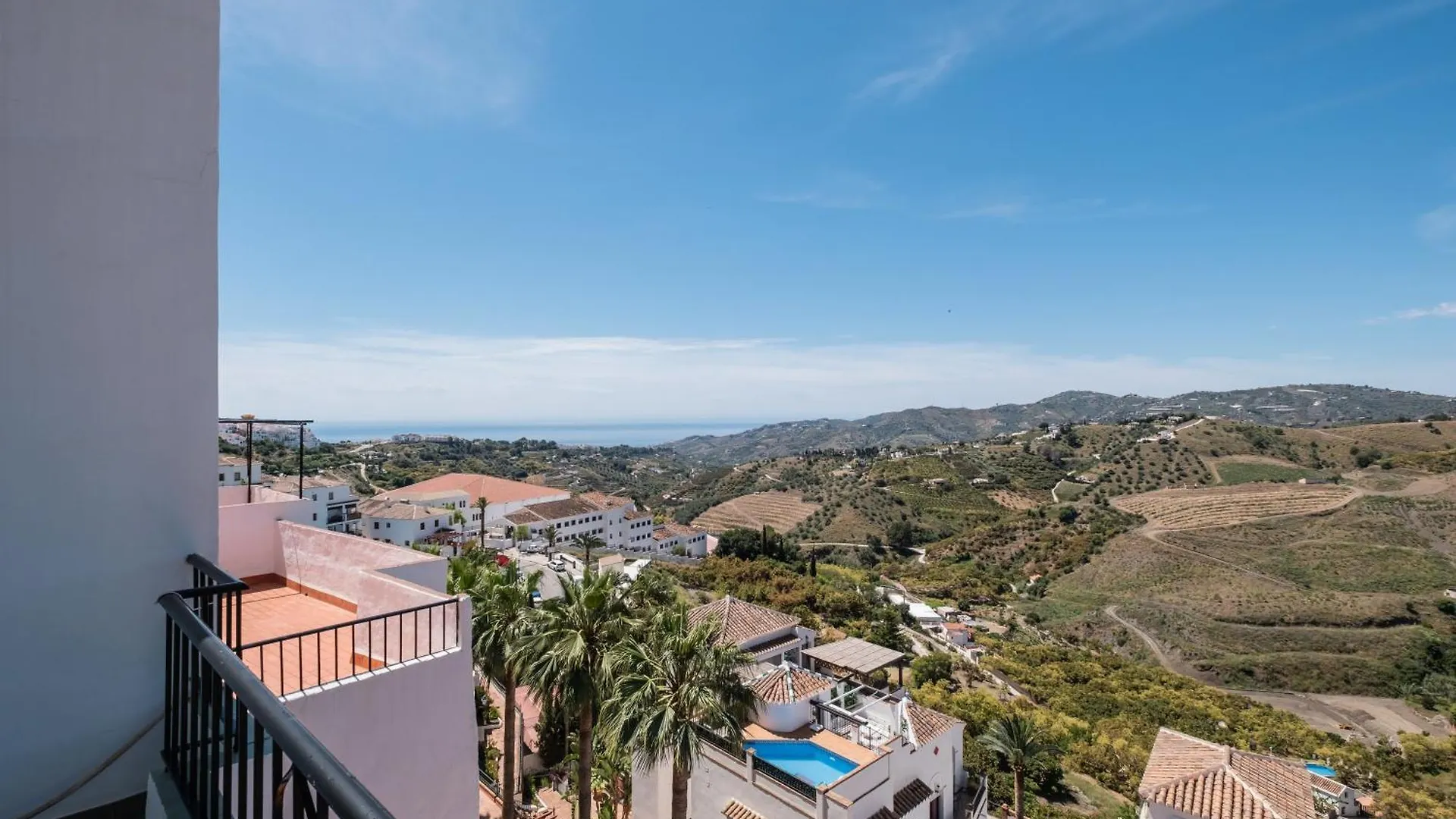 Plaza Iglesia Apartment Frigiliana 0*,